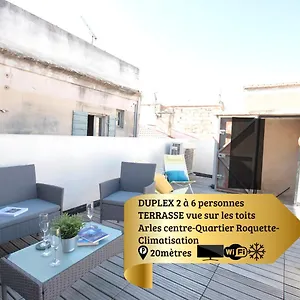 Appartement Duplex Liberté-grande Terrasse-clim-quartier Roquette, Arles